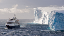 Download Antarctica Iceberg Ship PS Vita Wallpaper
