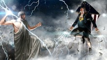 Download Franklin vs Zeus PS Vita Wallpaper