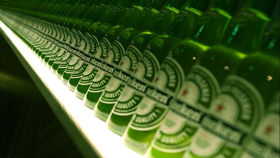 Heineken featuring Other, ganja - Perfect PS Vita Wallpaper