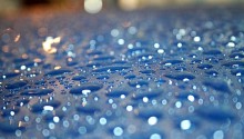 Download Blue water droplets PS Vita Wallpaper